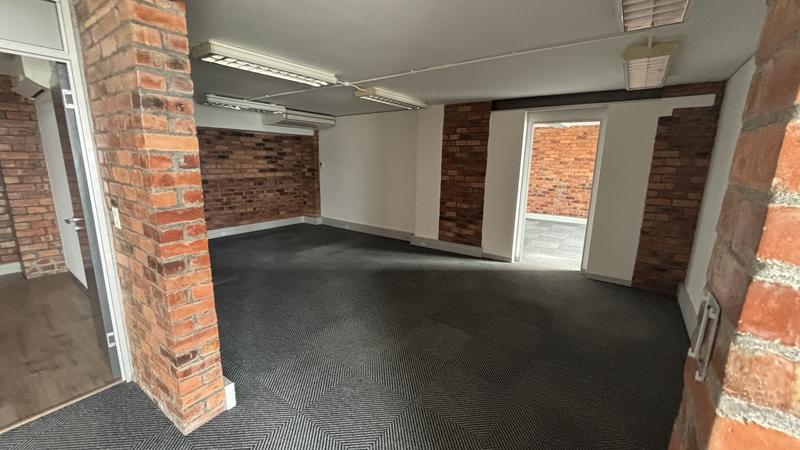 To Let commercial Property for Rent in Green Point Western Cape